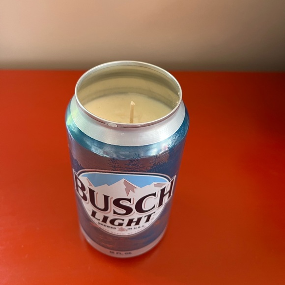 🌸 5 for $20 Sale 🌸 Busch light candle. Smells like Pina Colada NEW - Picture 2 of 4